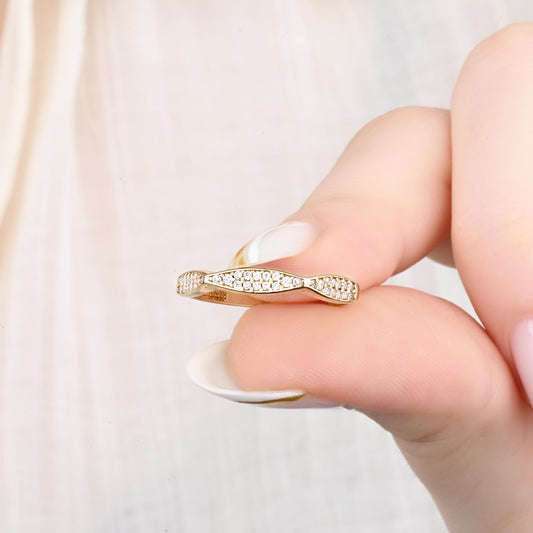 14K Yellow Gold Pavé Zirconia V-Contour Ring