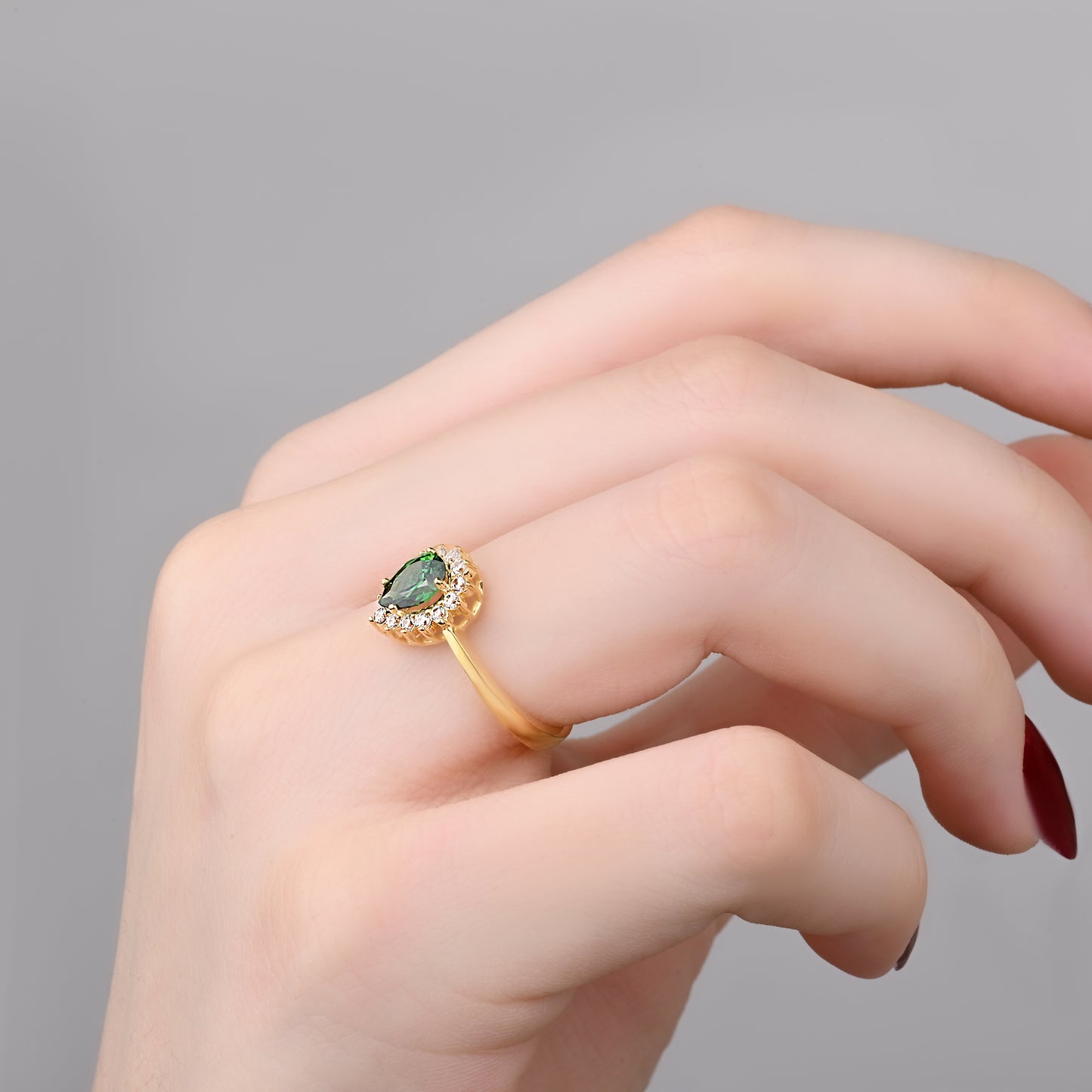 Emerald CZ Ring in 14K Gold