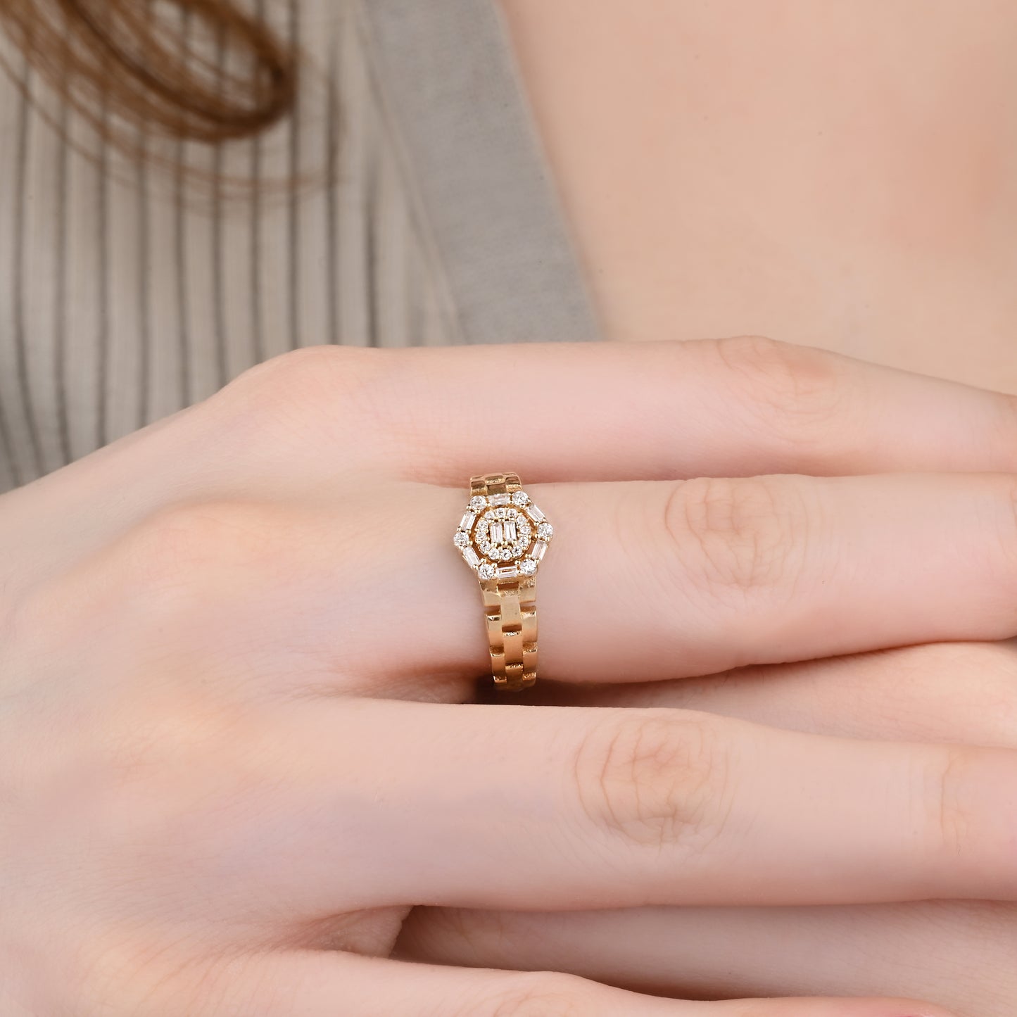 Cluster CZ Accent Ring in 14K Gold