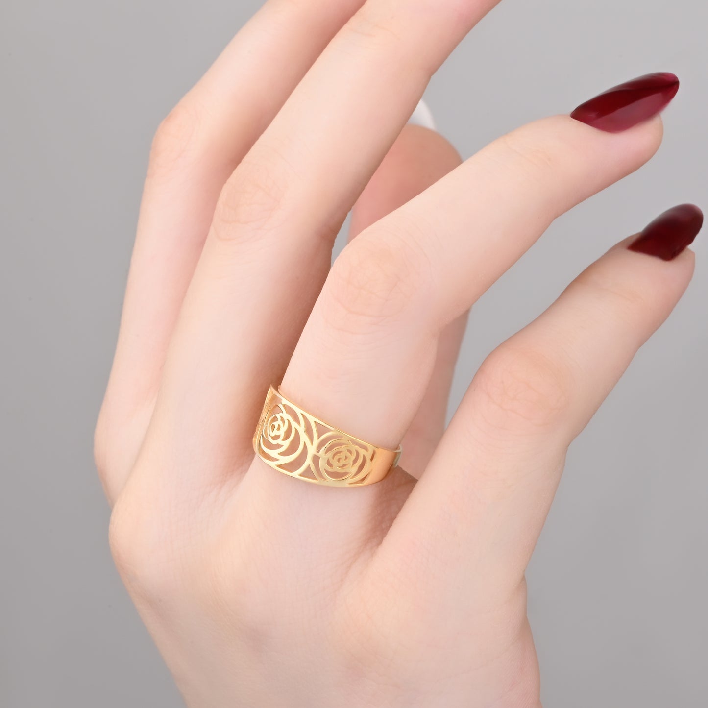 Floral Rose Design Ring in 14K Gold