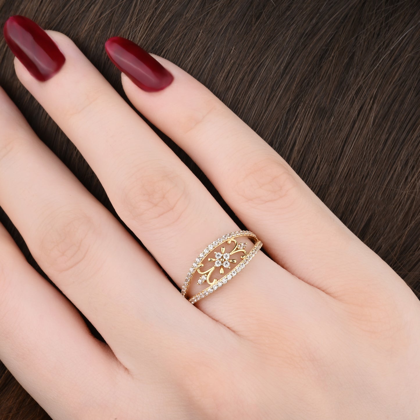 Floral CZ Vintage Ring in 14K Gold