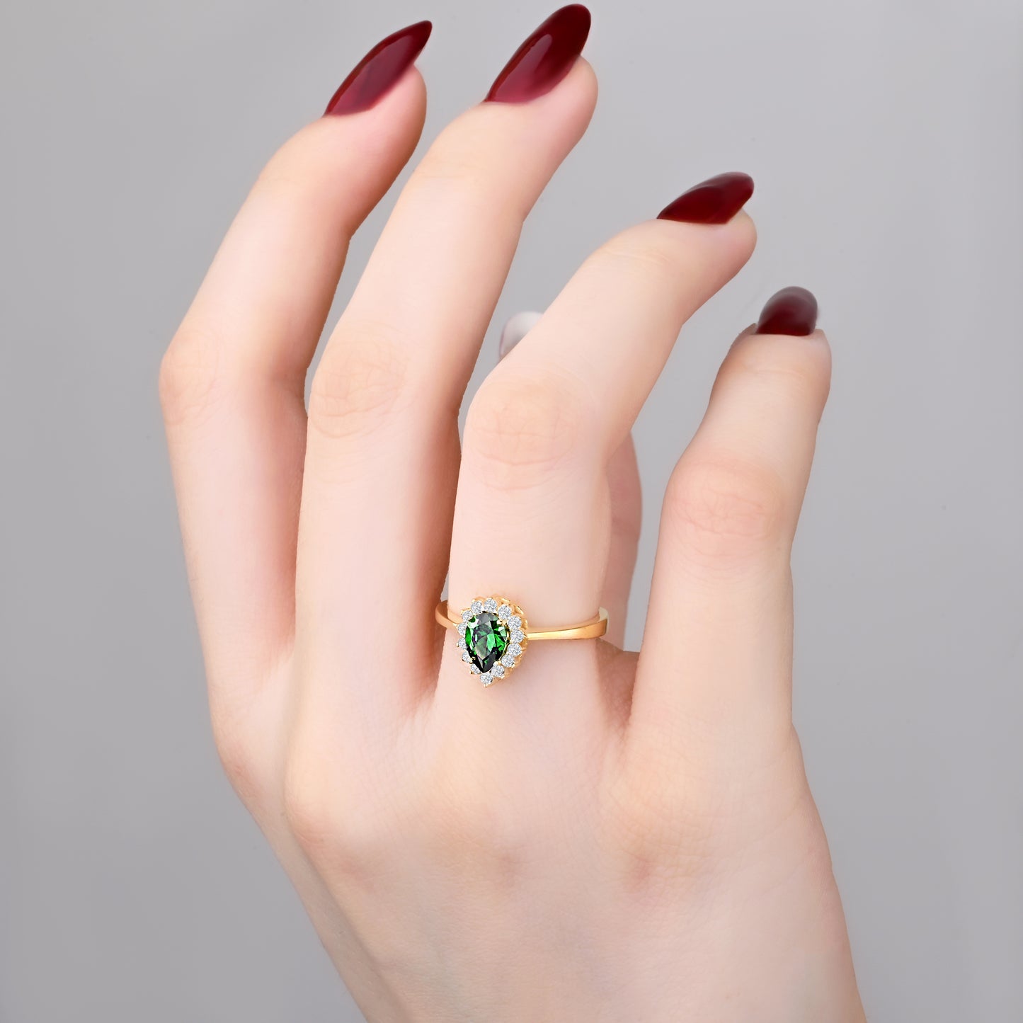 Emerald CZ Ring in 14K Gold